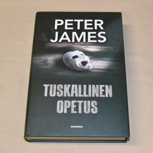 Peter James Tuskallinen opetus